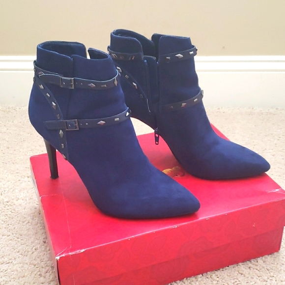 Booties - Picture 1 of 4